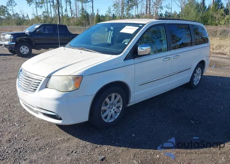 2012 Chrysler Town & Country Touring-L z USA, uszkodzony, nr VIN 2C4RC1CG3CR246130